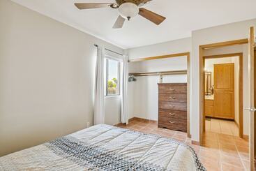 کلبه Lake Havasu Oasis W/ Lake View, 1 Mi To Beach!