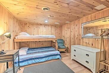 بيت ريفى Warrensburg Cabin W/ Hot Tub: 15 Mi To Lake George