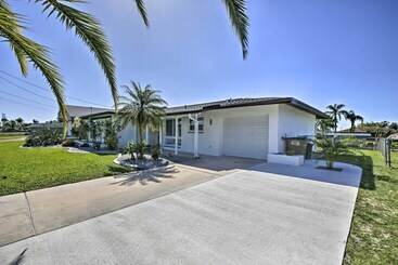 بيت ريفى Boat & Fish: Waterfront Cape Coral Home W/ Pool