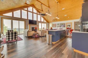 קוטג'' Gatlinburg Overlook W/ Hot Tub + Game Room!