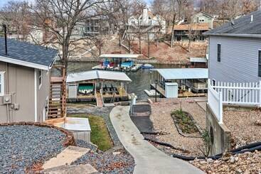بيت ريفى Deck & Fire Pit: Lake View Osage Beach Home!