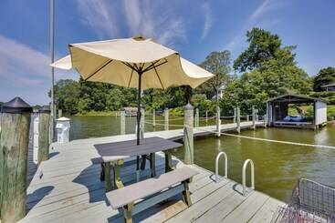 茅舍 Riverfront Paradise W/ Hot Tub & Pool In Kinsale!