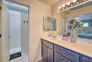 کلبه Central Lake Havasu City House: Grill & Ev Charger