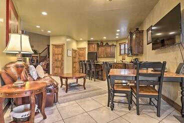 کلبه Luxurious Cedar City Getaway: 32 Mi To Brian Head!