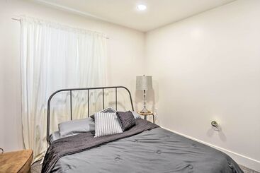 Сельский дом Picturesque Lake Point Home W/ Shared Yard!