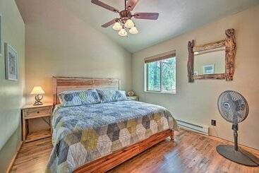 קוטג'' Fire Pit, Deck & Grill: Serene Prescott Cabin!