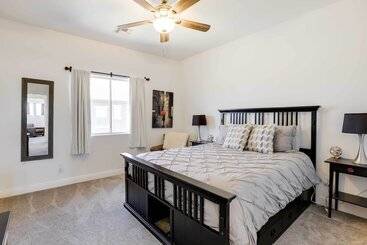 بيت ريفى Goodyear Home W/ Pool, Near Spring Training