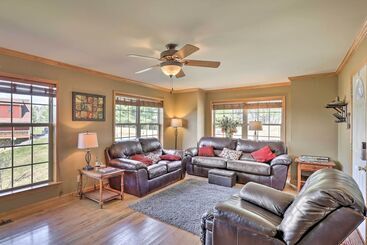 コテージ 1/2 Mi To River: Spacious Blue Ridge Gem W/ Views!