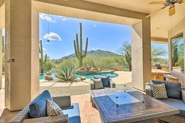 بيت ريفى Stunning Cave Creek Home W/ Infinity Pool!