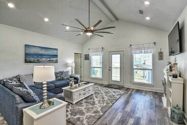 별장 Steps To Coast: Bolivar Peninsula Beach House!