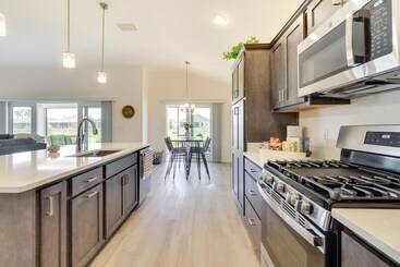 بيت ريفى Bright Home In The Villages W/ Community Pool