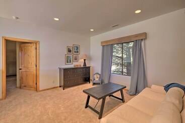 קוטג'' Munds Park Cabin: Deck, Near Pinewood Golf Course