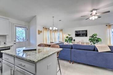 별장 Modern Granite Shoals Retreat W/ Fire Pit!