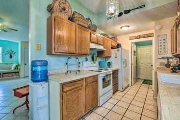 コテージ Woodsy Mooresville Getaway W/ Patio: Near Lakes!