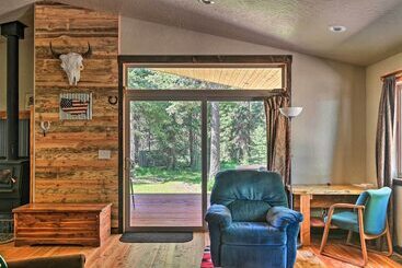 Сельский дом Newly Built Mtn View Cabin: Walk To River!