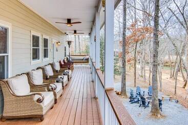 بيت ريفى Riverfront Lake Lure Lodge W/ Deck On 13 Acres