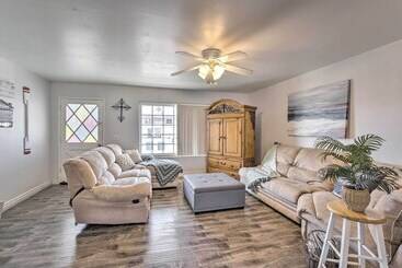 کلبه Sunny Lake Havasu City Home In Great Location