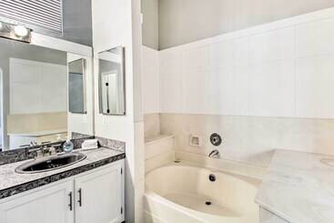 بيت ريفى Tucson House W/ Pool, 13 Mi To Downtown!