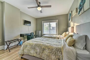 کلبه Elegant Detroit Home W/ Yard ~ 5 Mi To Dtwn!