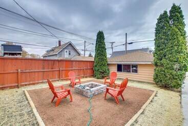 کلبه Milwaukee Vacation Rental: 6 Mi To City Center!