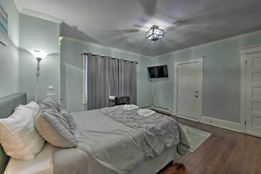 茅舍 Beautifully Renovated Beach House W/ Fenced Patio!