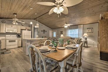 별장 Crystal River Home W/ Dock, 1 Mile To Boat Launch