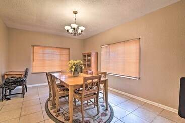 کلبه Pet Friendly Auburndale House W/ Lake Views!