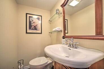 بيت ريفى Riverfront Arkansas Retreat Near Fishing & Hiking!