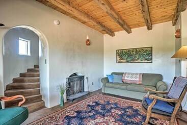 별장 Secluded San Ysidro House W/ Desert Views!