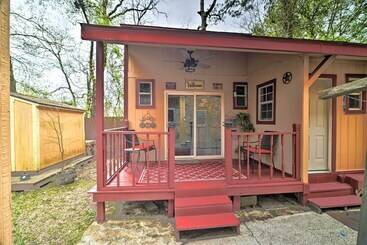 Сельский дом Spacious Conroe Home W/ Foosball & Pool Table!