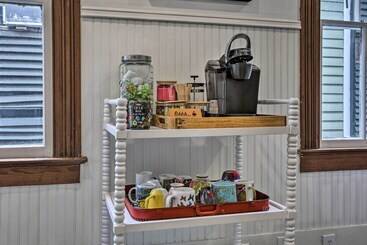 별장 The Art House  Home In Galveston Strand District