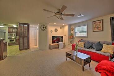 بيت ريفى Expansive Hot Springs Retreat W/ Pool Near Casino!