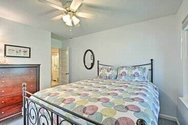 קוטג'' Isle Have Another    1 Block To Colonial Beach!