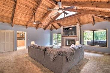 بيت ريفى Jacksonville Home On 1 Acre ~ 6 Mi To Beach!