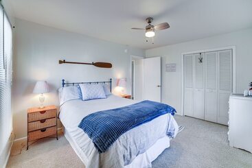별장 Nfl Draft Home Near Lambeau: Private Beach & Deck!