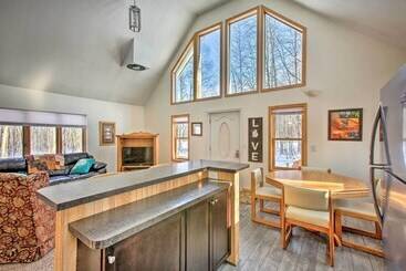 بيت ريفى Lakes Of The North Home On Snowmobile & Atv Trail!