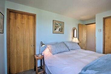 کلبه Oregon Coast Escape: Steps To Beach