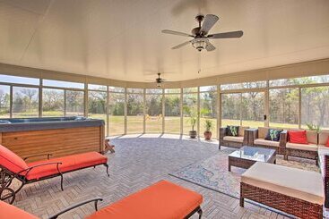 별장 16 Acre Ranch In Pilot Point W/ Private Pond & Spa