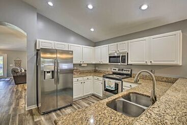 بيت ريفى Modern Beach Retreat W/ Pool, Hot Tub, & Patio!