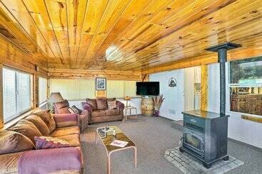 별장 Mtn Gate Guest House ~ 6 Mi To Shasta Lake!