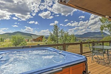 별장 Steamboat Springs Home W/ Hot Tub + Mtn Views