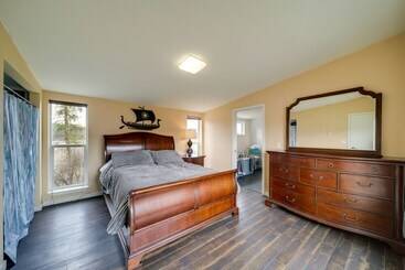 بيت ريفى Lake View Republic Cabin W/ Boat Launches!