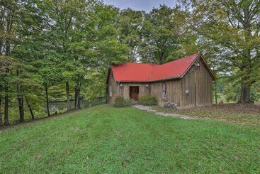茅舍 Rustic Cabin In The Woods: 2 Acre Fishing Pond!
