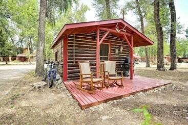 بيت ريفى Rustic Cabin Near Downtown Bv & Arkansas River!