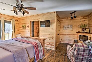 بيت ريفى Serene Cabins W/ Decks & 8 Acres On Kiamichi River