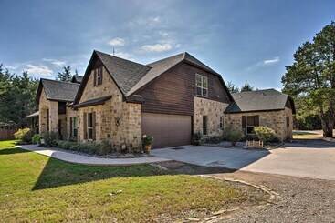 별장 14 Acre Terrell Ranch Escape W/ Pool & Fire Pit!