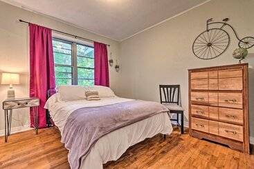 بيت ريفى Centrally Located Hot Springs Home W/ Deck!