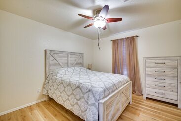 별장 Convenient Las Cruces Home W/ Patio & Grill!