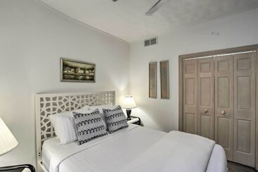 بيت ريفى Grand Egg Harbor Home W/ Stunning Lake Views!