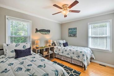 茅舍 Modern  Southern Comforts  Home Near Charleston